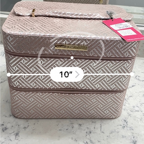 NWT Vince Camuto makeup storage case - Picture 7 of 8